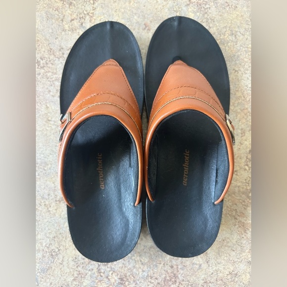 Aerothotic slip on thong style sandals size 38/7.5 - Picture 3 of 5